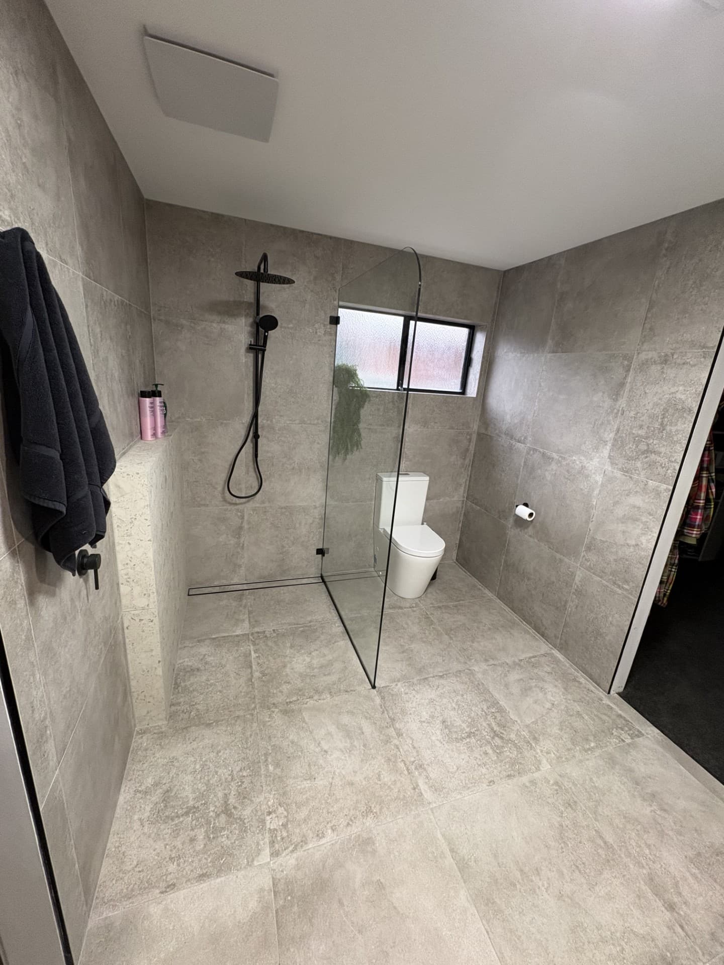 Bathroom renovation completed by Countryside Carpentry